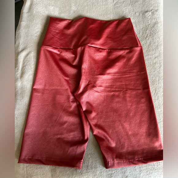 Running Bare Crystal Studio Ab-Tastic Bike Tights 9" in Sleek Rust.  Size 6/8 - Picture 5 of 7